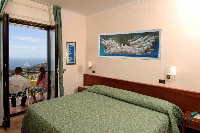 Hotel Montana Sant'Agata sui due Golfi Eksteriør billede