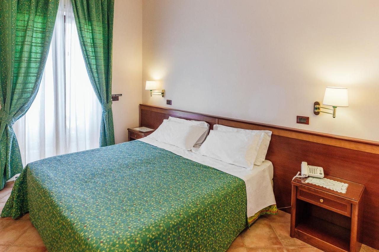 Hotel Montana Sant'Agata sui due Golfi Eksteriør billede